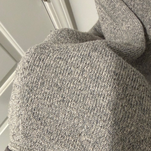 Patagonia Men's Zip-Up Sweater in Heather Gray - Picture 4 of 5